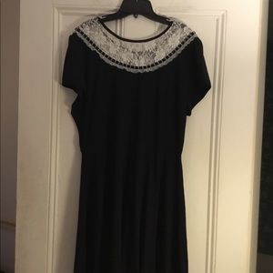 Hot topic stretchy Black white lace gothic dress